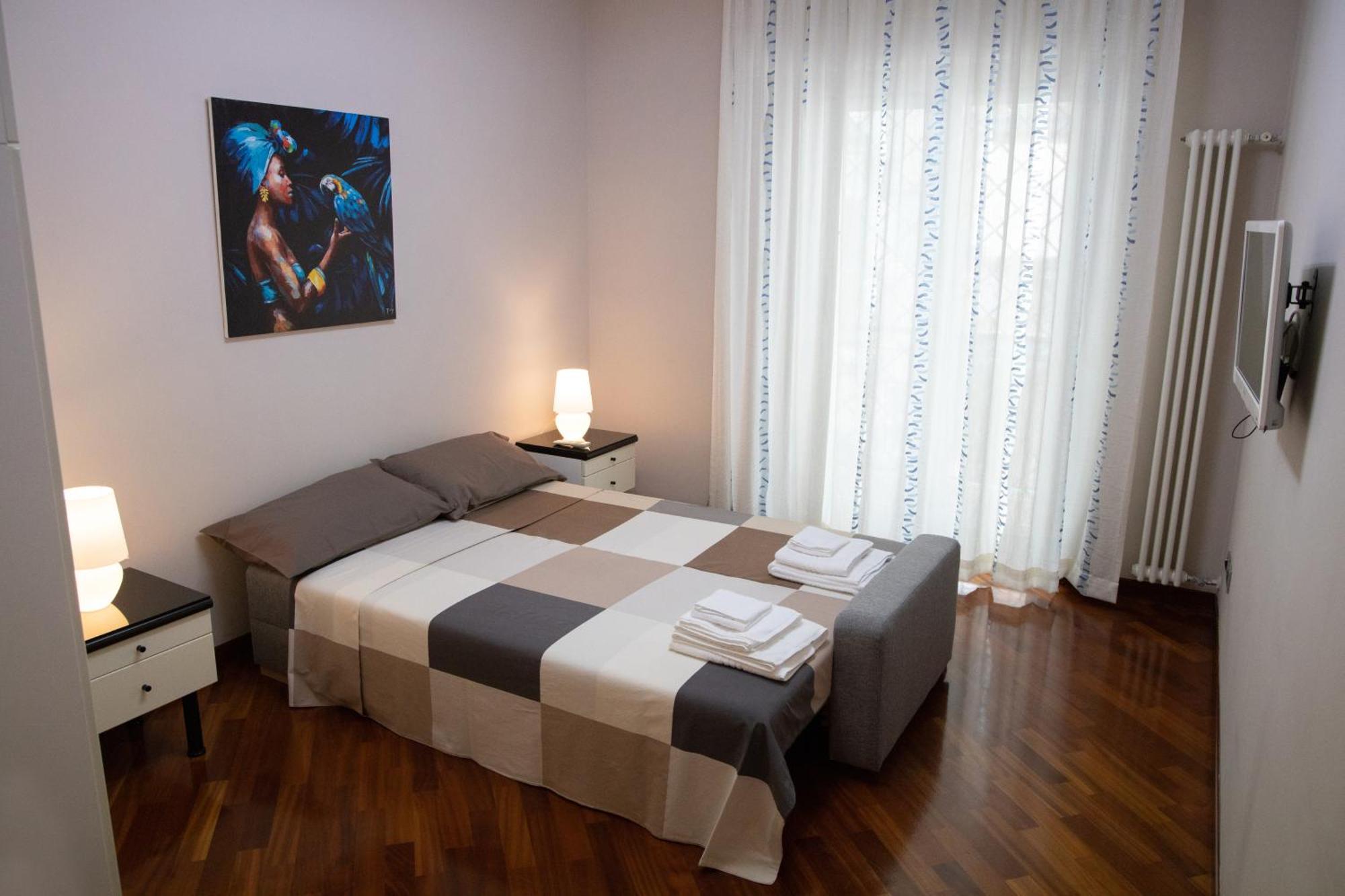 Holiday House Sabina Napoli Bagian luar foto